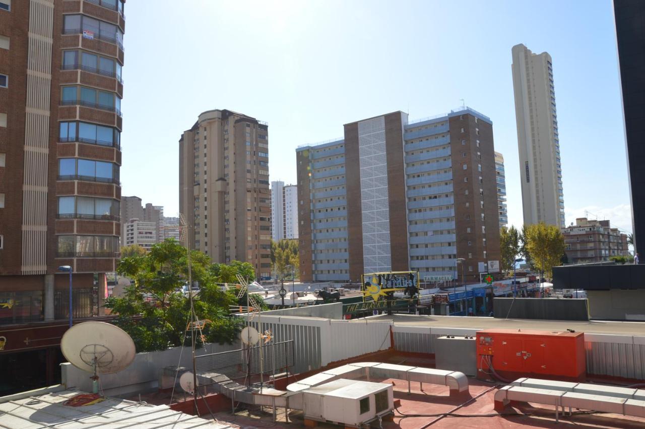 Apts Ara With Pool Benidorm Exterior foto
